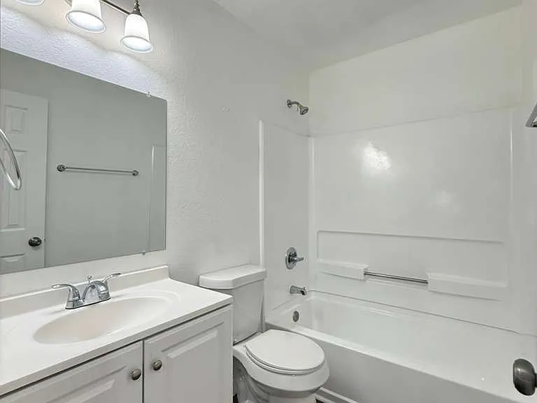 6414 Kensinger Pass — Photo 13