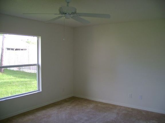 Mster bedroom