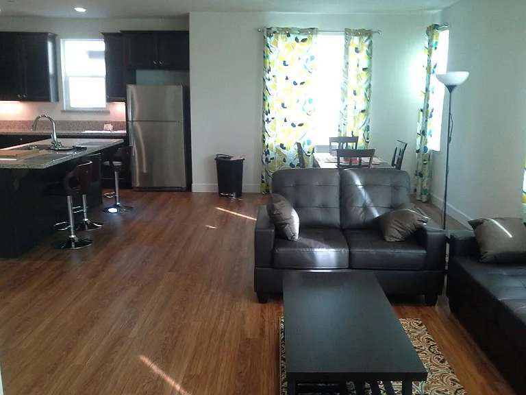 Jubilee Dr — Photo 4