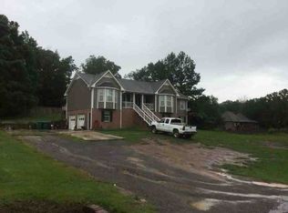 1318 Self Creek Rd, Morris, AL 35116