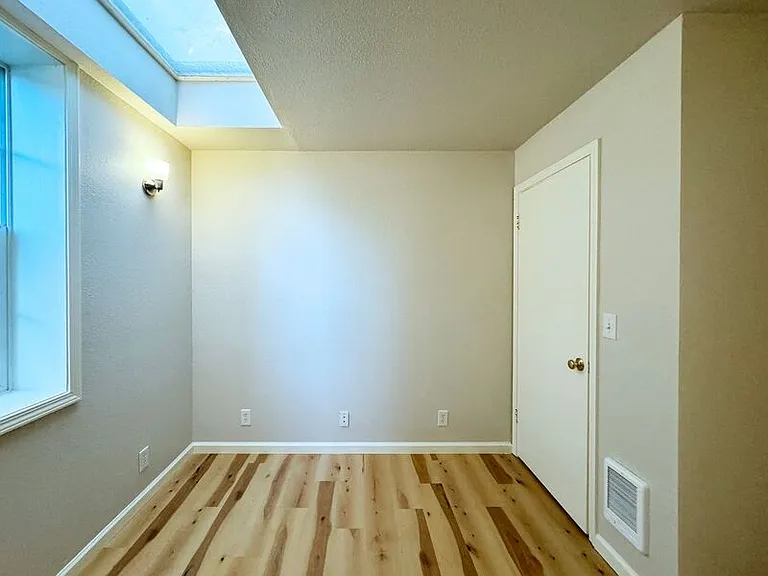 950 Patterson St #2 — Photo 12