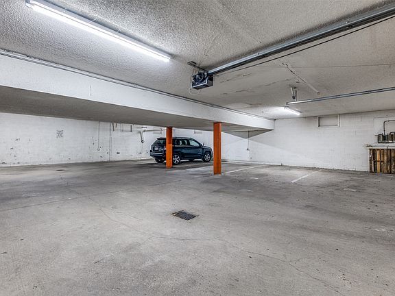 4th image of 4034 Rawlins St APT 102