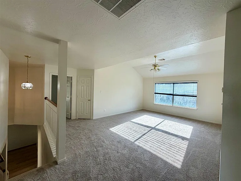 2317 Orleans Ln — Photo 19