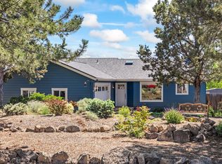 20761 Loop Pl, Bend, OR 97703