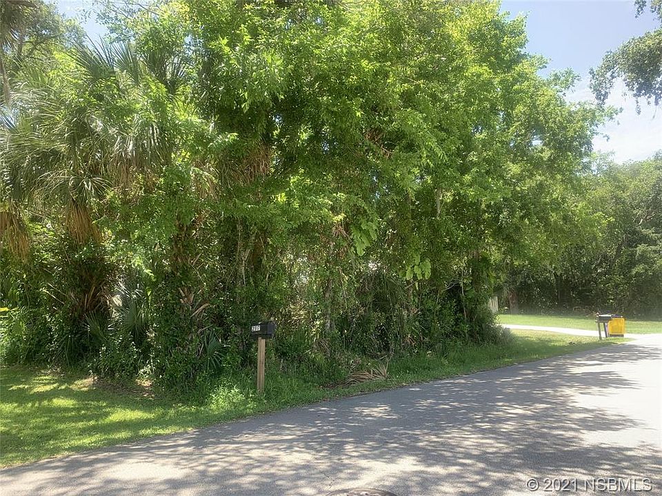 2nd image of 0 Queen Palm Dr