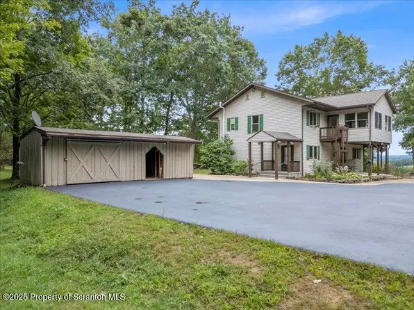 1777 State Route 2002, Nicholson, PA 18446