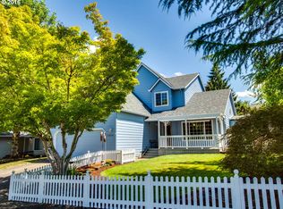 13018 SW Laurmont Dr, Tigard, OR