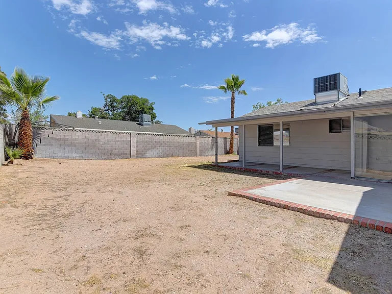 5708 Pinecone Pl — Photo 17