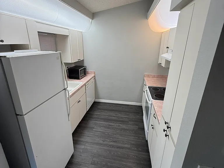 8123 Omaha Cir #2 — Photo 8