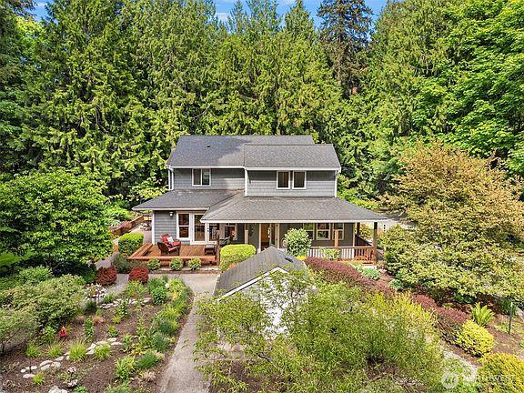 3rd image of 5505 NE Arrowhead Place