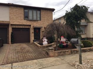 207 Annadale Rd, Staten Island, NY 10312