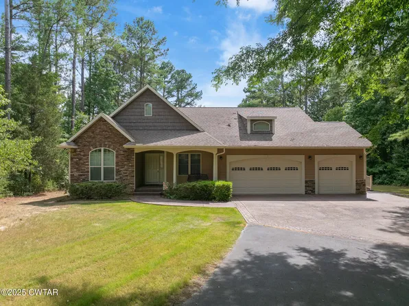 652 Strike King Dr, Cedar Grove, TN 38321