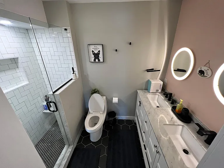 2610 Parrish St — Photo 12