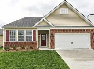 1013 Milkweed Ct, Zebulon, NC 27597