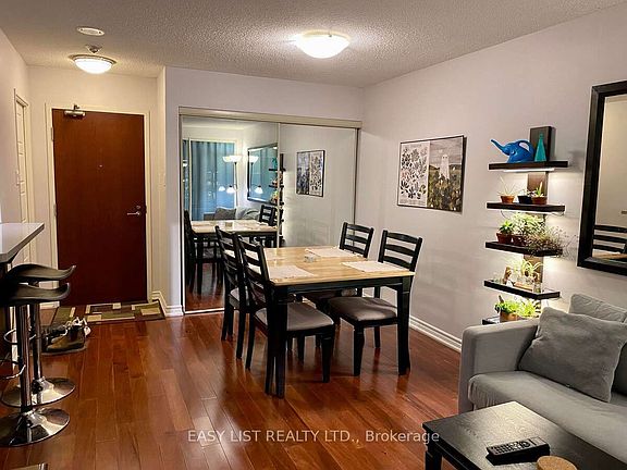 2nd image of 1055 Bay St Unit 1916