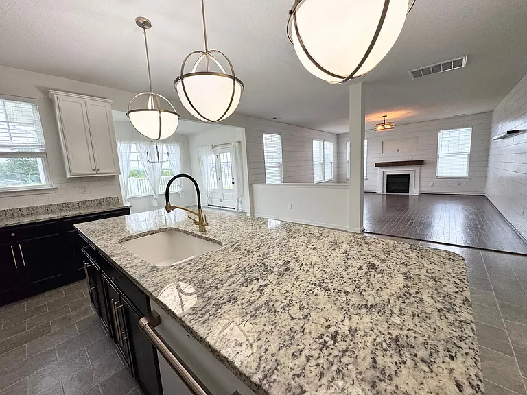 3514 Great Island Ln — Photo 2