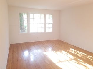 12025 Albers St, Valley Village, CA 91607