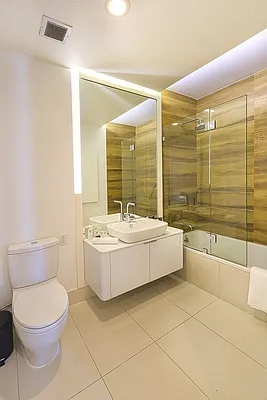 Rented by City View Living | media 11