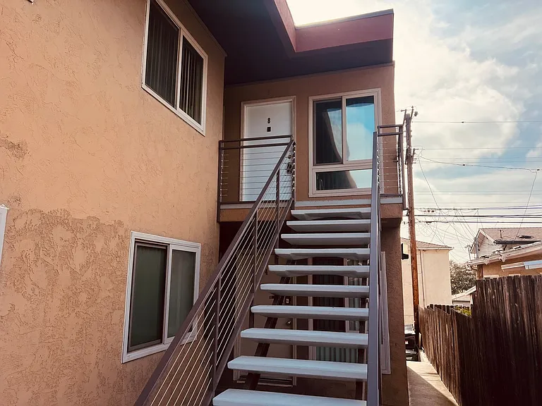 3337 Herman Ave #8 — Photo 1