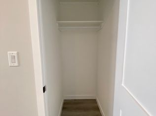 6209 62nd Ave FLOOR 2, Middle Village, NY 11379