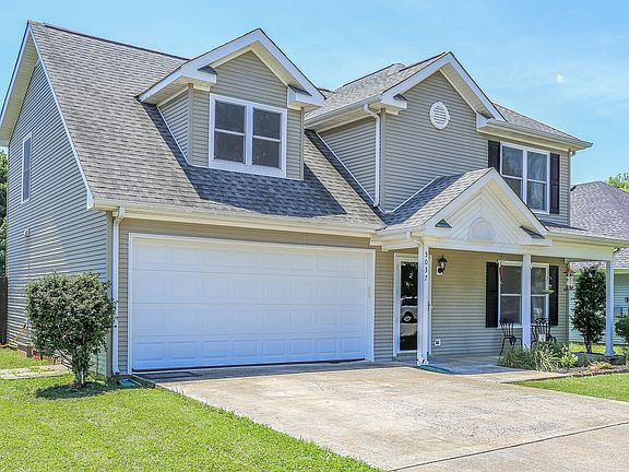 3rd image of 5037 Boyd Dr