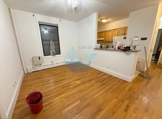 9016 4th Ave APT 1R, Brooklyn, NY 11209