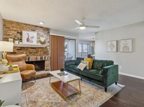 15151 Berry Trl APT 706, Dallas, TX 75248