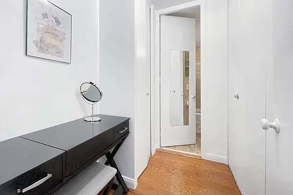 Rented by Compass | media 13