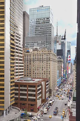 Sold by Traci Kuther, LREB | media 9