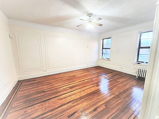 3rd image of 660 E 242nd St APT 3H