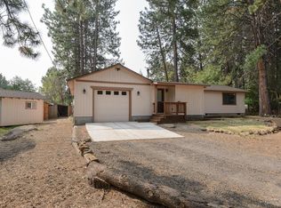 19369 Indian Summer Rd, Bend, OR 97702