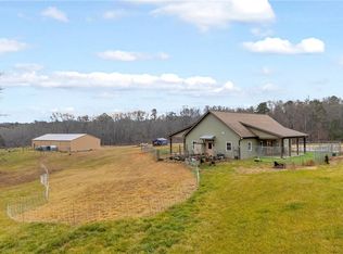 665 Oconee Creek Rd, Walhalla, SC 29691