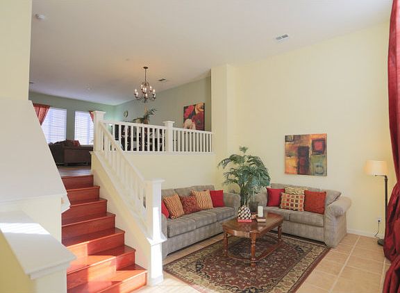4th image of 2974 Larciano St