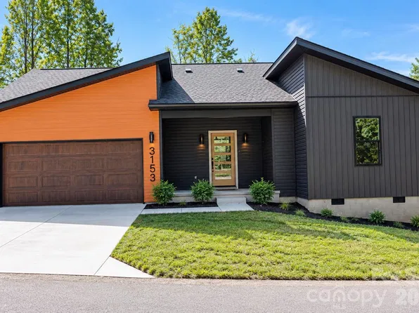 3153 Huffman St, Claremont, NC 28610