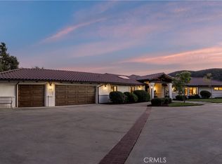 29421 Vista Valley Dr, Vista, CA 92084