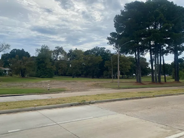 2875 Medgar Evers Blvd, Jackson, MS 39213