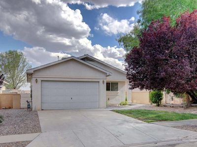 720 Winston Meadows Dr NE, Rio Rancho, NM, 87144