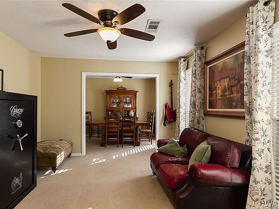 4th image of 4217 4th Ave E