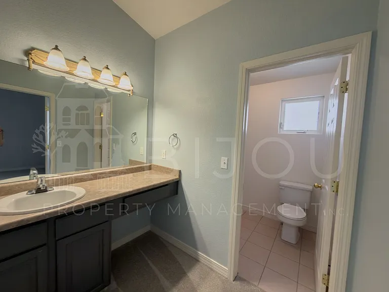 4241 Prestige Point — Photo 10