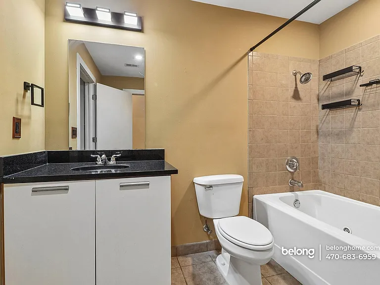 89 Mangum St SW #216 — Photo 17
