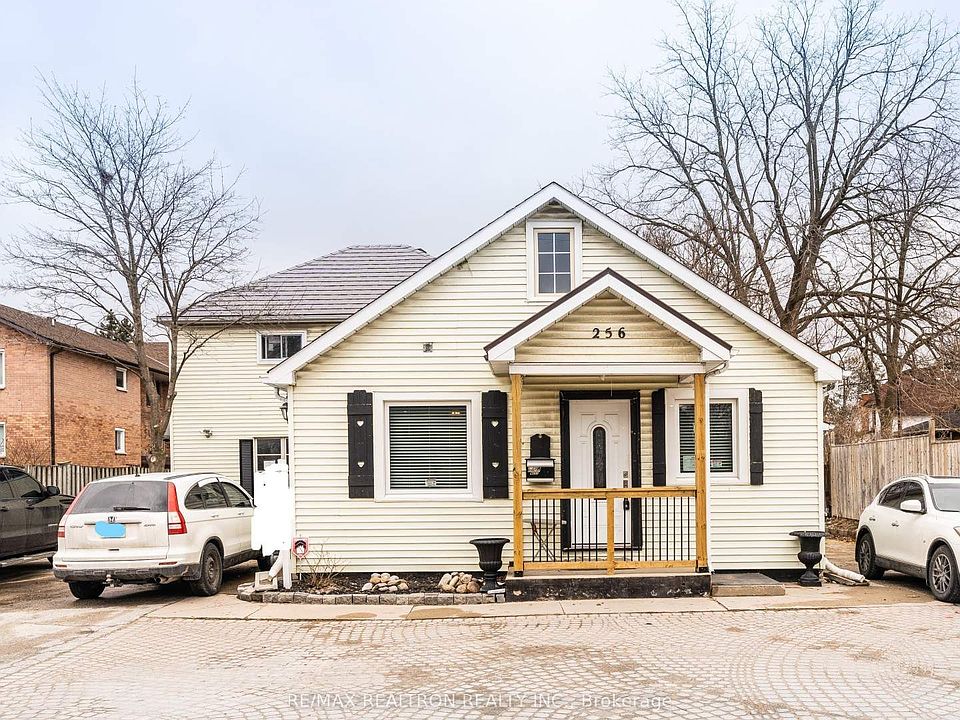 1st image of 256 Dunlop St W