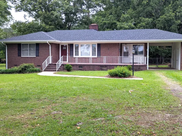 403 N Wise Rd, Saluda, SC 29138