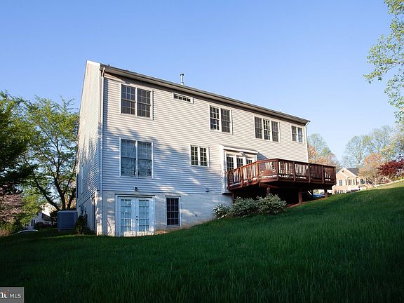 5th image of 12897 Crouch Dr