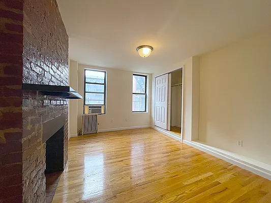 Rented by Compass | media 11