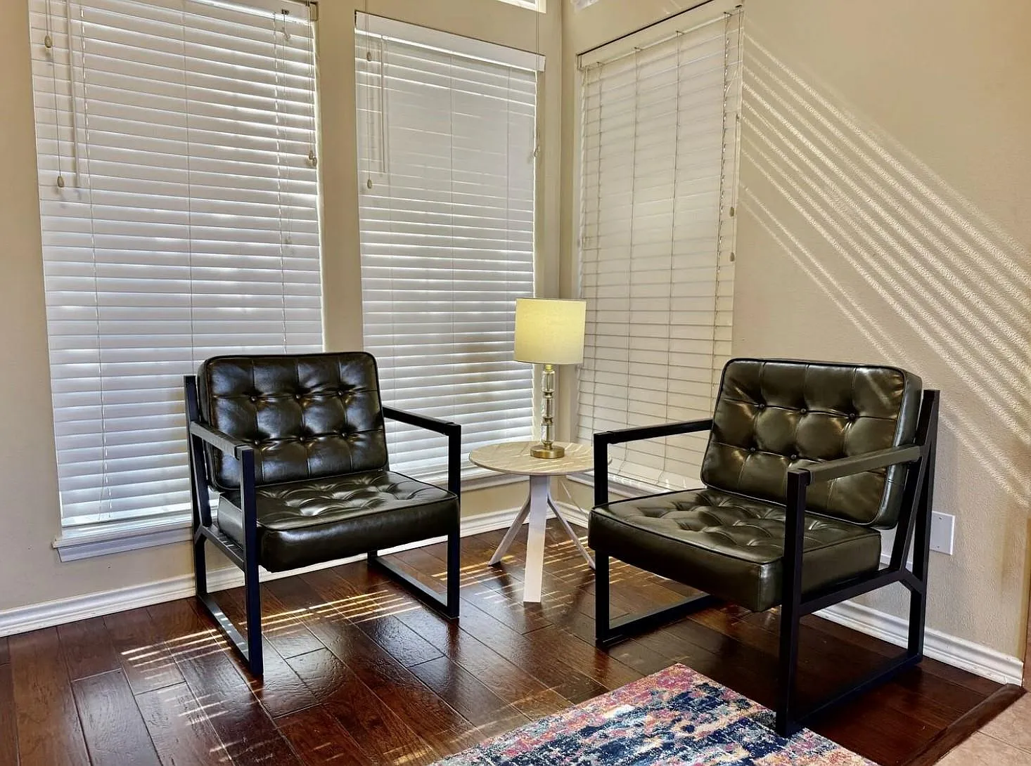 2 bed, 2.0 bath, 1266 sqft, $3,750 — Photo 4