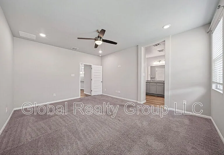 4018 Fallow Xing — Photo 20