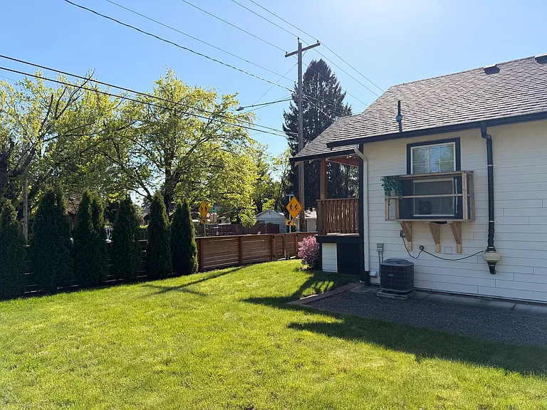 10107 SE Harold St — Photo 28