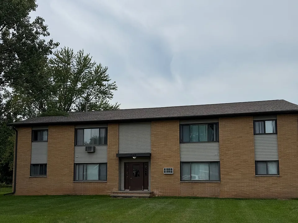 1349 Rockwell Road