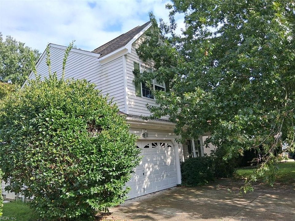 2nd image of 526 Windward Dr