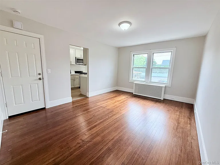 678 Willis Ave #2 — Photo 2